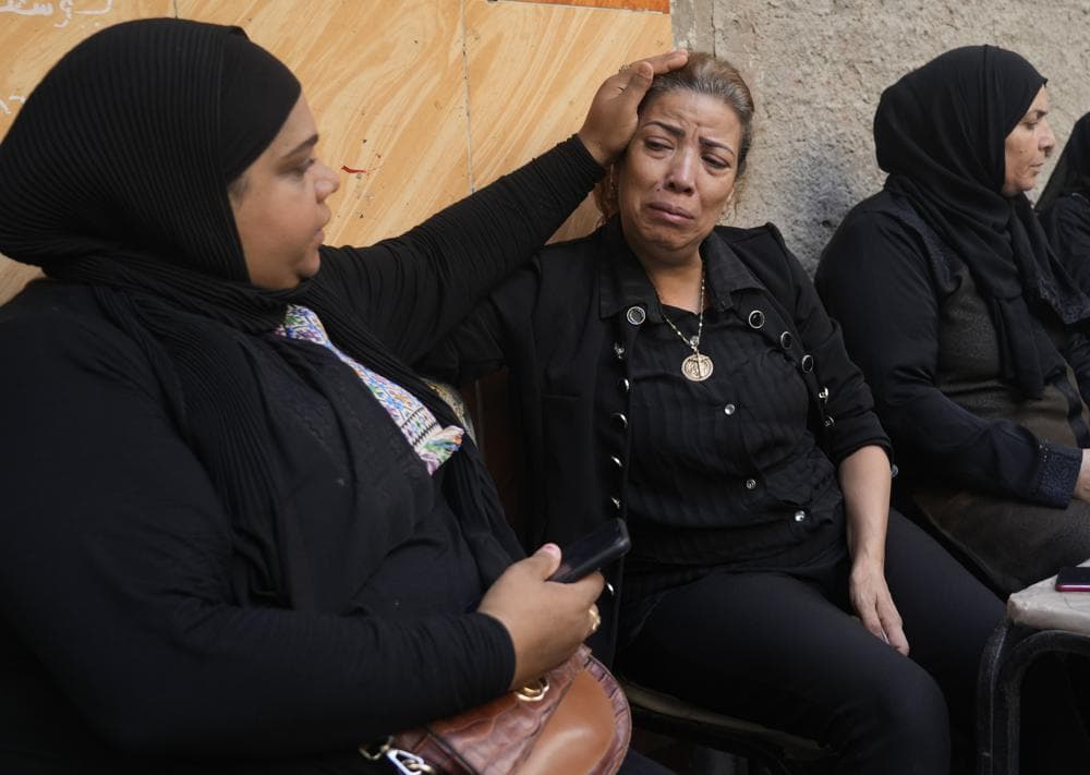 Family struck by grief after it loses 6 in Egypt church fire