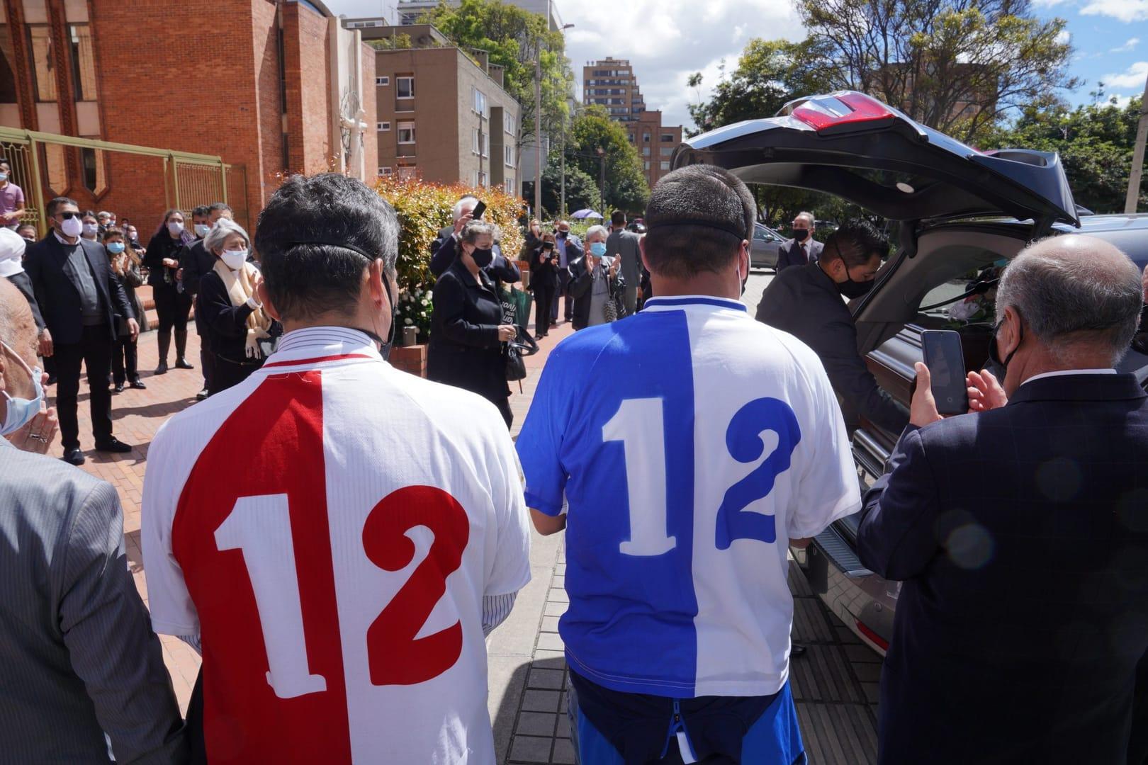 Fans mourn Colombian priest who helped reduce violence at soccer stadiums