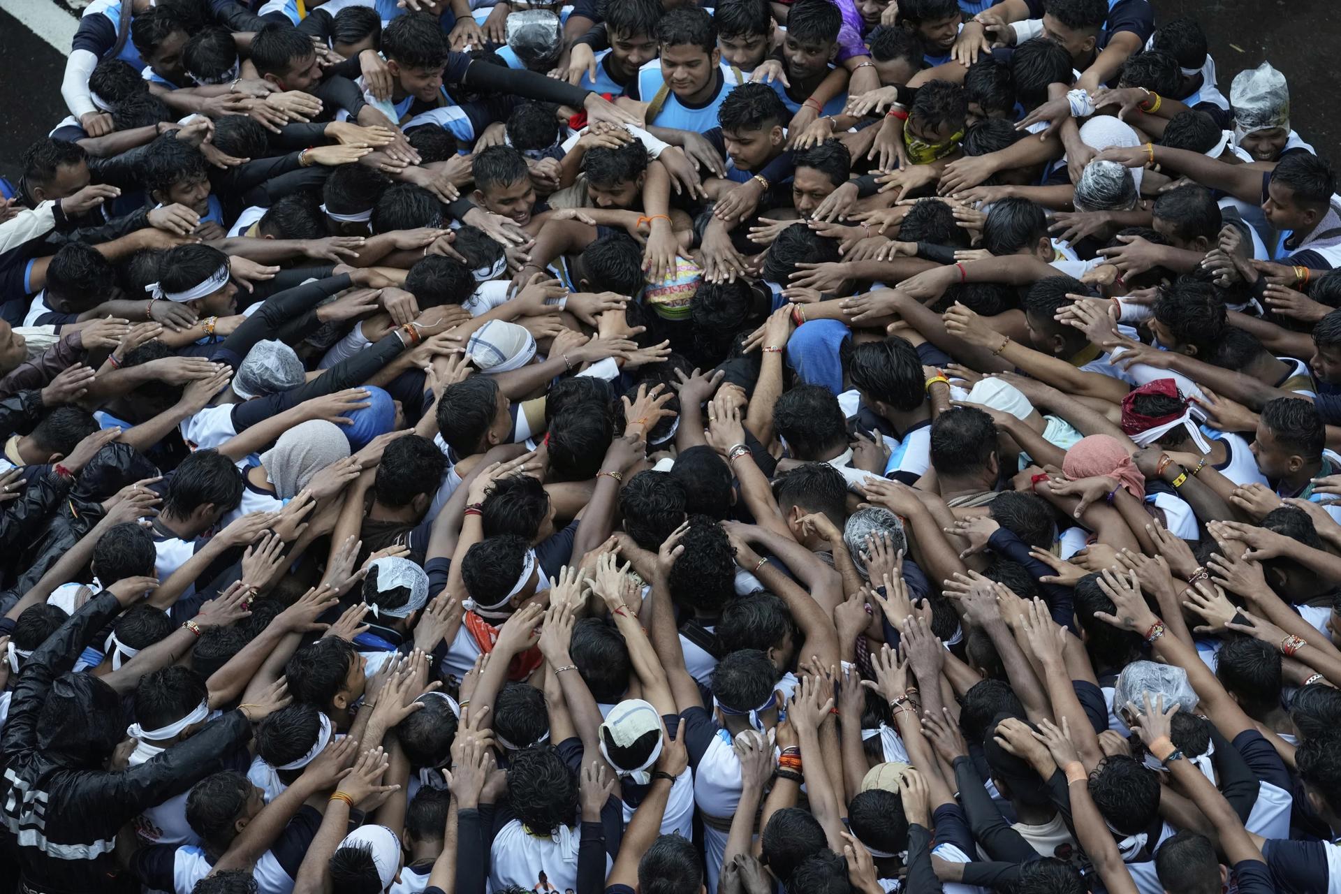 Court in India says anti-conversion laws don’t stop preaching Christianity