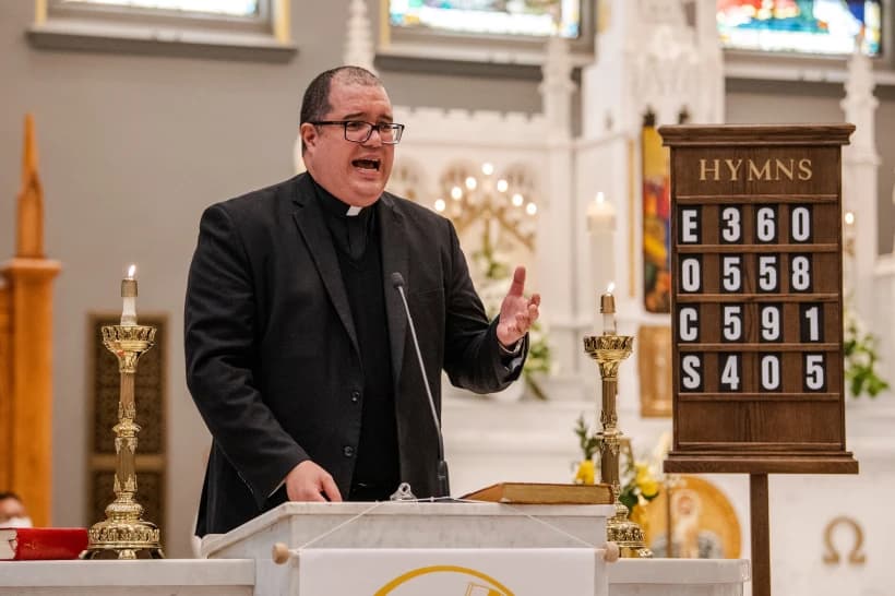 Pope names pro-immigrant pastor bishop of Florida diocese where Trump’s Mar-a-Lago is located