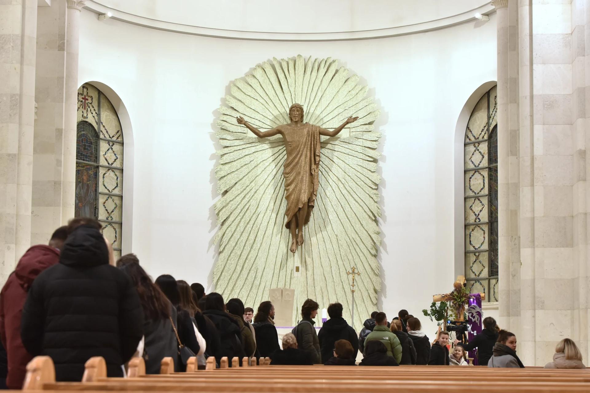 Kosovo’s Catholics and Muslims mark Ash Wednesday and Ramadan in one week