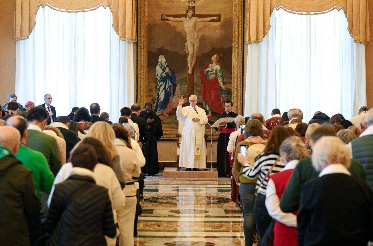 In the Vatican, Pope Leo XIV meets with pilgrims from the Parish of Santo Tomás de Villanueva (St. Thomas of Villanova) in Spain on Dec. 29, 2025. (Credit: Vatican Media.)